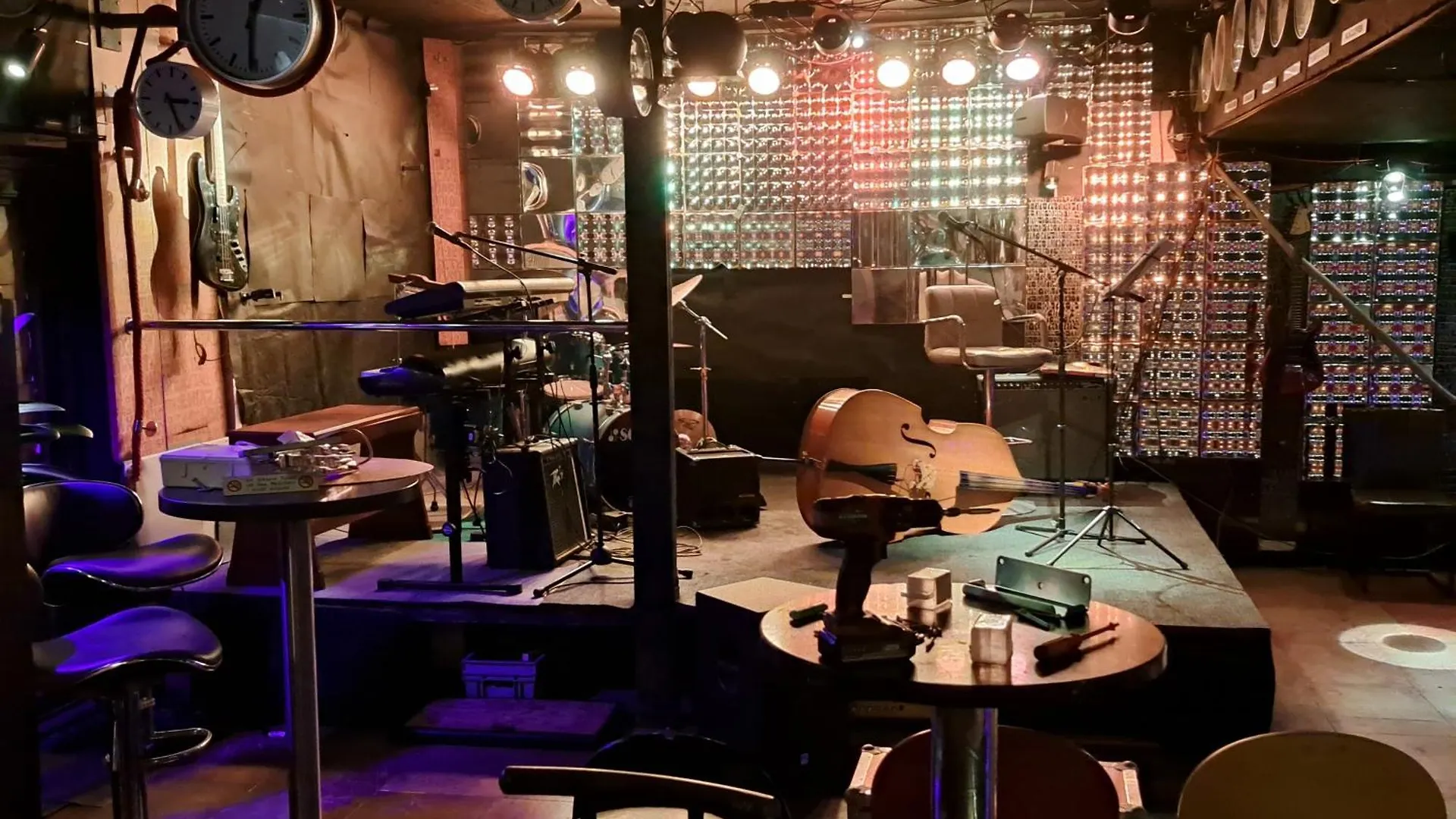 Premium Jazz Club Eu Song Appartement Bazel Zwitserland